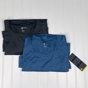 Two Zella Low Compression Gym & Training Short Sleeve Shirts Gray & Blue X-Large